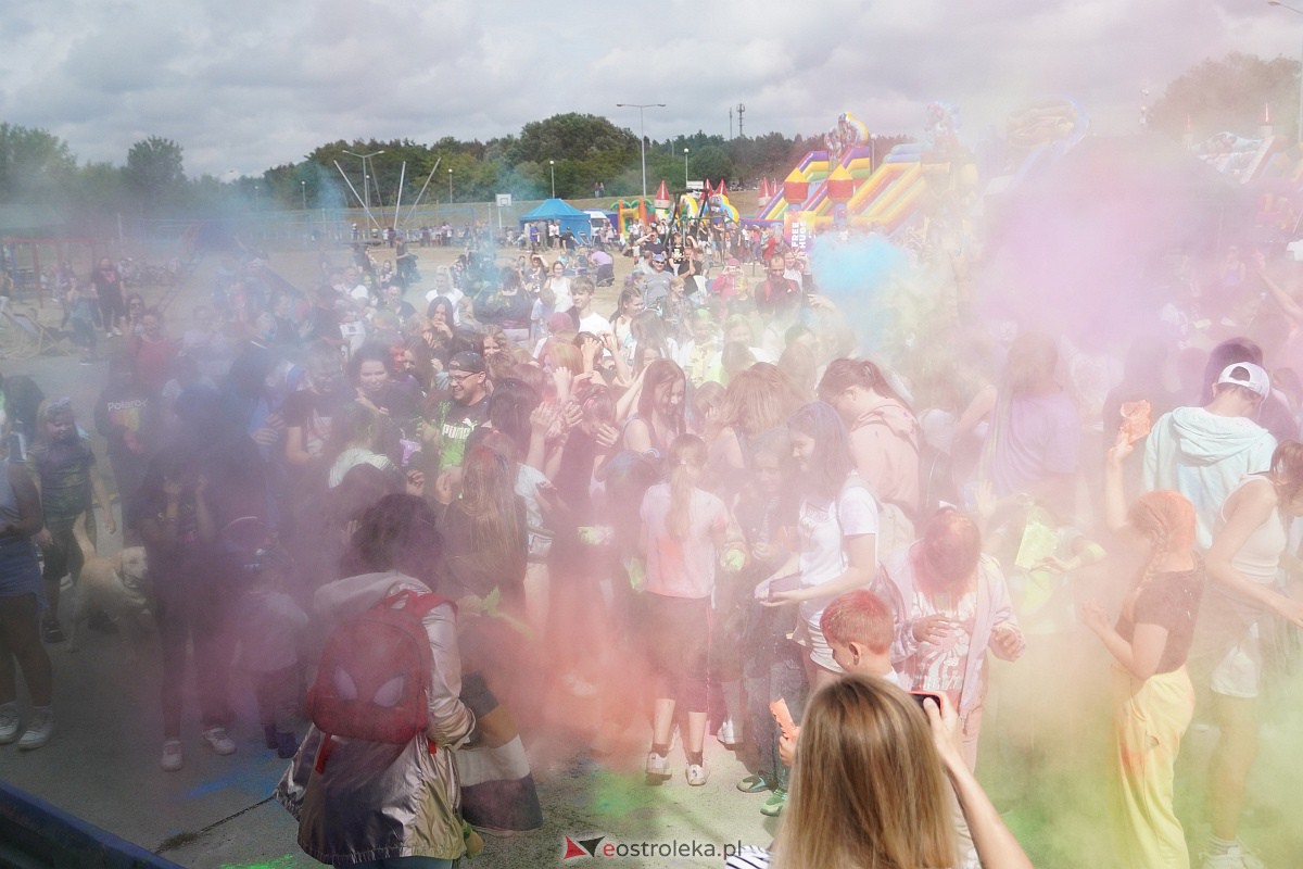 Holi Święto Kolorów na plaży miejskiej w Ostrołęce [17.06.2023] - zdjęcie #42 - eOstroleka.pl