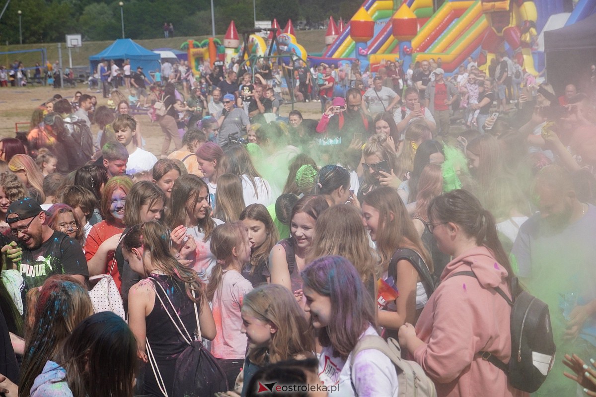 Holi Święto Kolorów na plaży miejskiej w Ostrołęce [17.06.2023] - zdjęcie #33 - eOstroleka.pl