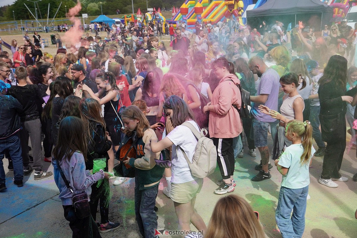 Holi Święto Kolorów na plaży miejskiej w Ostrołęce [17.06.2023] - zdjęcie #26 - eOstroleka.pl