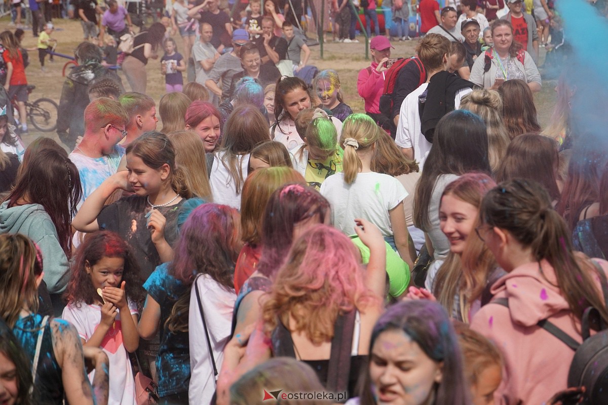 Holi Święto Kolorów na plaży miejskiej w Ostrołęce [17.06.2023] - zdjęcie #23 - eOstroleka.pl