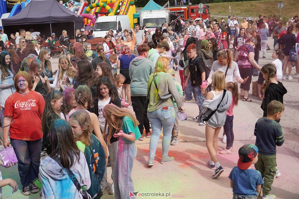 Holi Święto Kolorów na plaży miejskiej w Ostrołęce [17.06.2023] - zdjęcie #10 - eOstroleka.pl