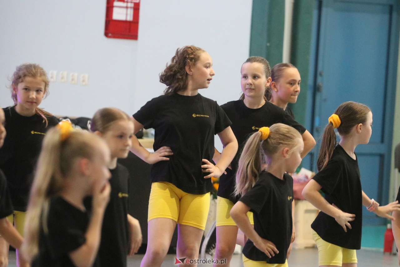 Gala zakończenia sezonu Bezwahania Dance Center [17.06.2023] - zdjęcie #29 - eOstroleka.pl