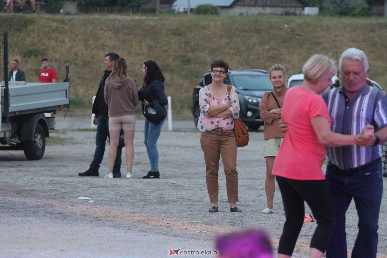 Koncert i potańcówka na plaży miejskiej [17.06.2023] - zdjęcie #42 - eOstroleka.pl