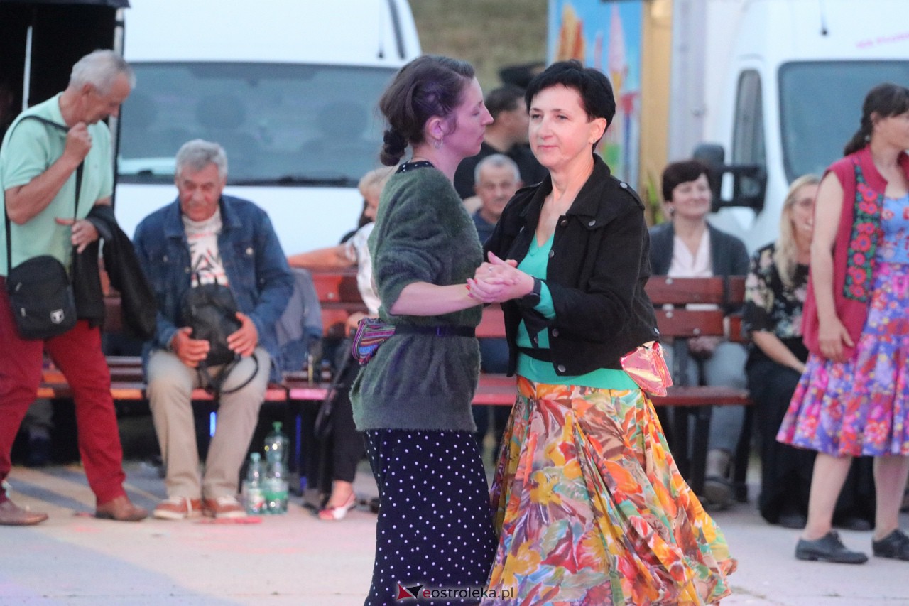 Koncert i potańcówka na plaży miejskiej [17.06.2023] - zdjęcie #40 - eOstroleka.pl