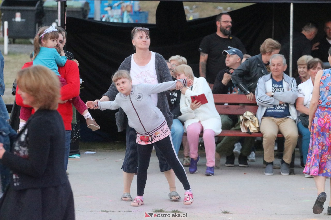 Koncert i potańcówka na plaży miejskiej [17.06.2023] - zdjęcie #28 - eOstroleka.pl