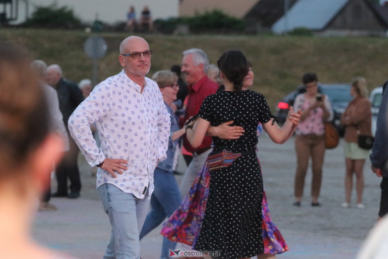 Koncert i potańcówka na plaży miejskiej [17.06.2023] - zdjęcie #13 - eOstroleka.pl