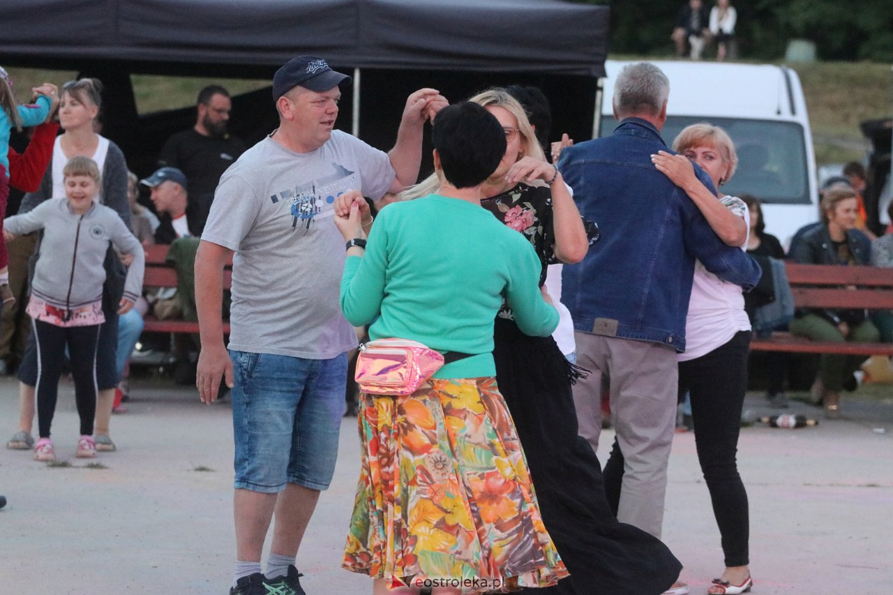 Koncert i potańcówka na plaży miejskiej [17.06.2023] - zdjęcie #11 - eOstroleka.pl