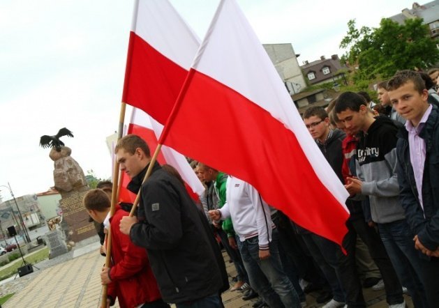 Marsz ku czci Rotmistrza Pileckiego 13-05-2011 - zdjęcie #21 - eOstroleka.pl