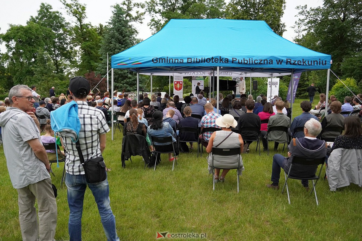 „Chopin en Vacances” - Koncert utworów Fryderyka Chopina w Susku Starym [18.06.2023] - zdjęcie #23 - eOstroleka.pl