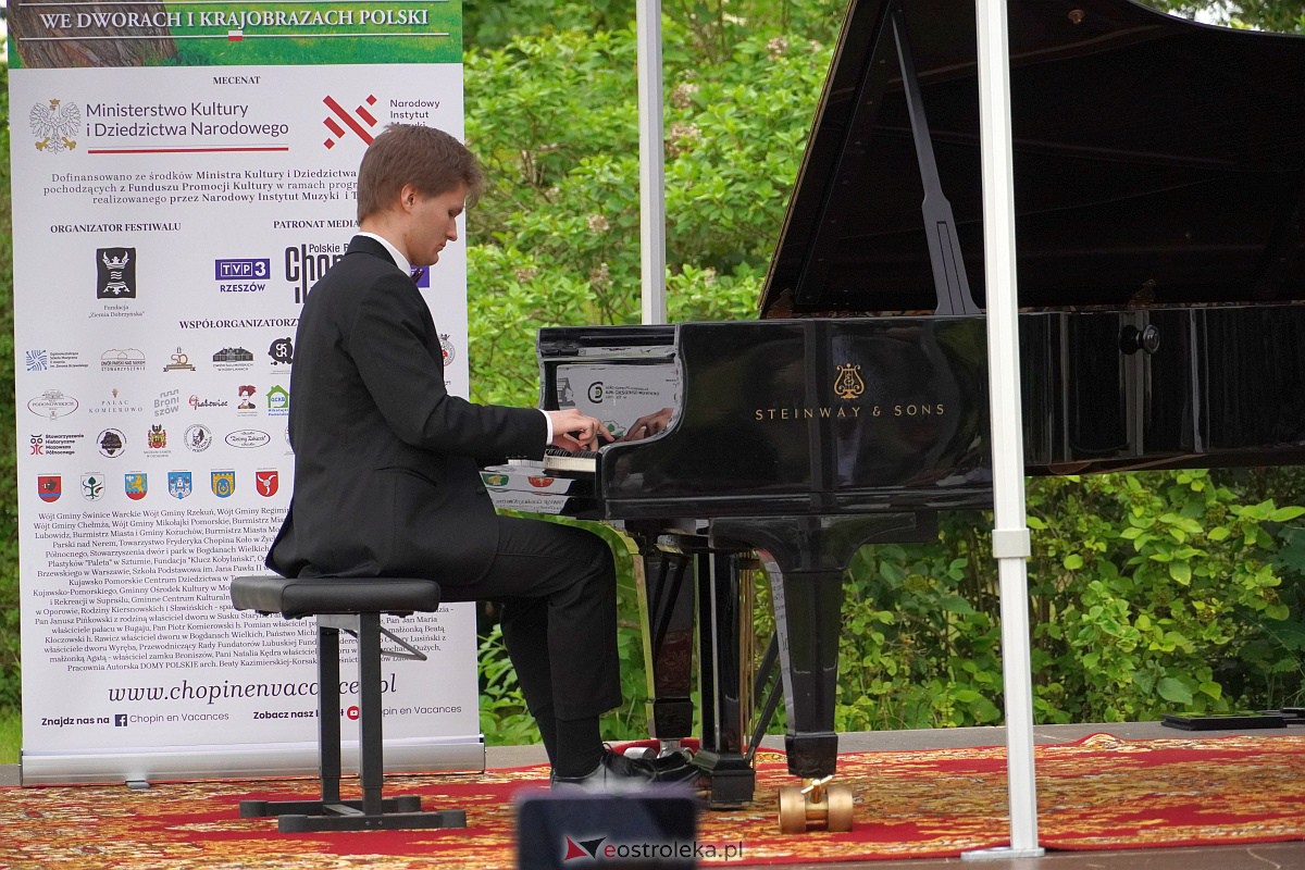 „Chopin en Vacances” - Koncert utworów Fryderyka Chopina w Susku Starym [18.06.2023] - zdjęcie #20 - eOstroleka.pl