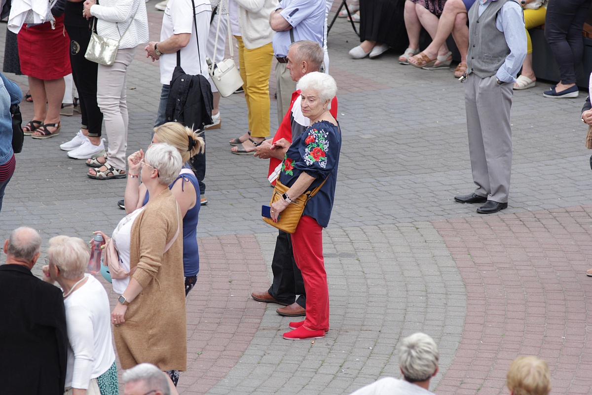 Szał na potańcówce z DJ Wiką w Ostrołęce [18.06.2023] - zdjęcie #94 - eOstroleka.pl