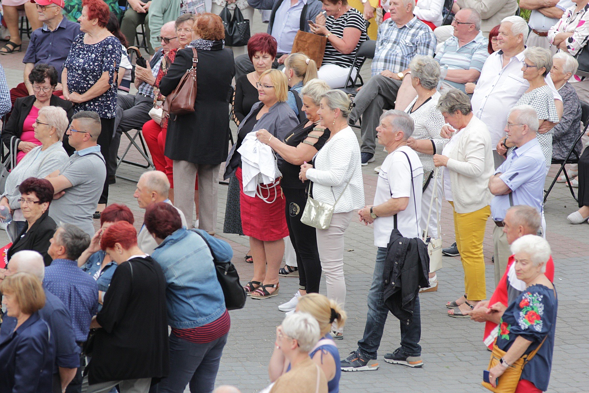 Szał na potańcówce z DJ Wiką w Ostrołęce [18.06.2023] - zdjęcie #93 - eOstroleka.pl
