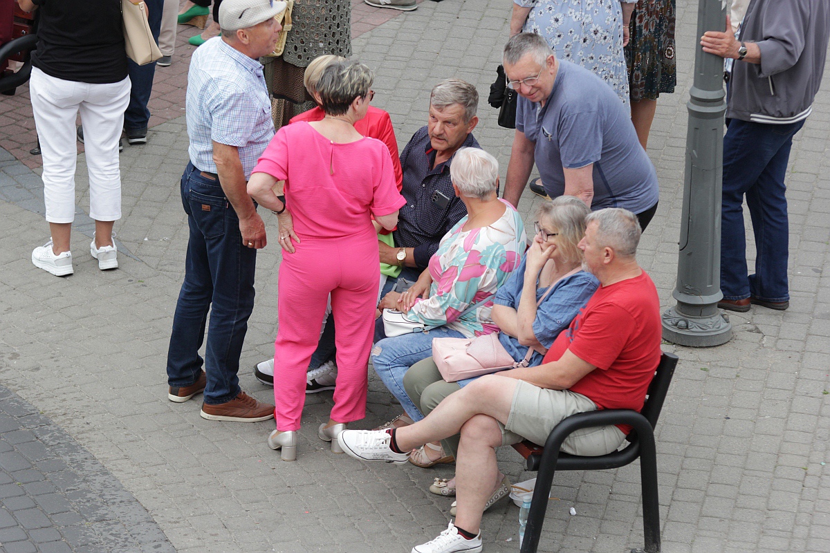 Szał na potańcówce z DJ Wiką w Ostrołęce [18.06.2023] - zdjęcie #76 - eOstroleka.pl