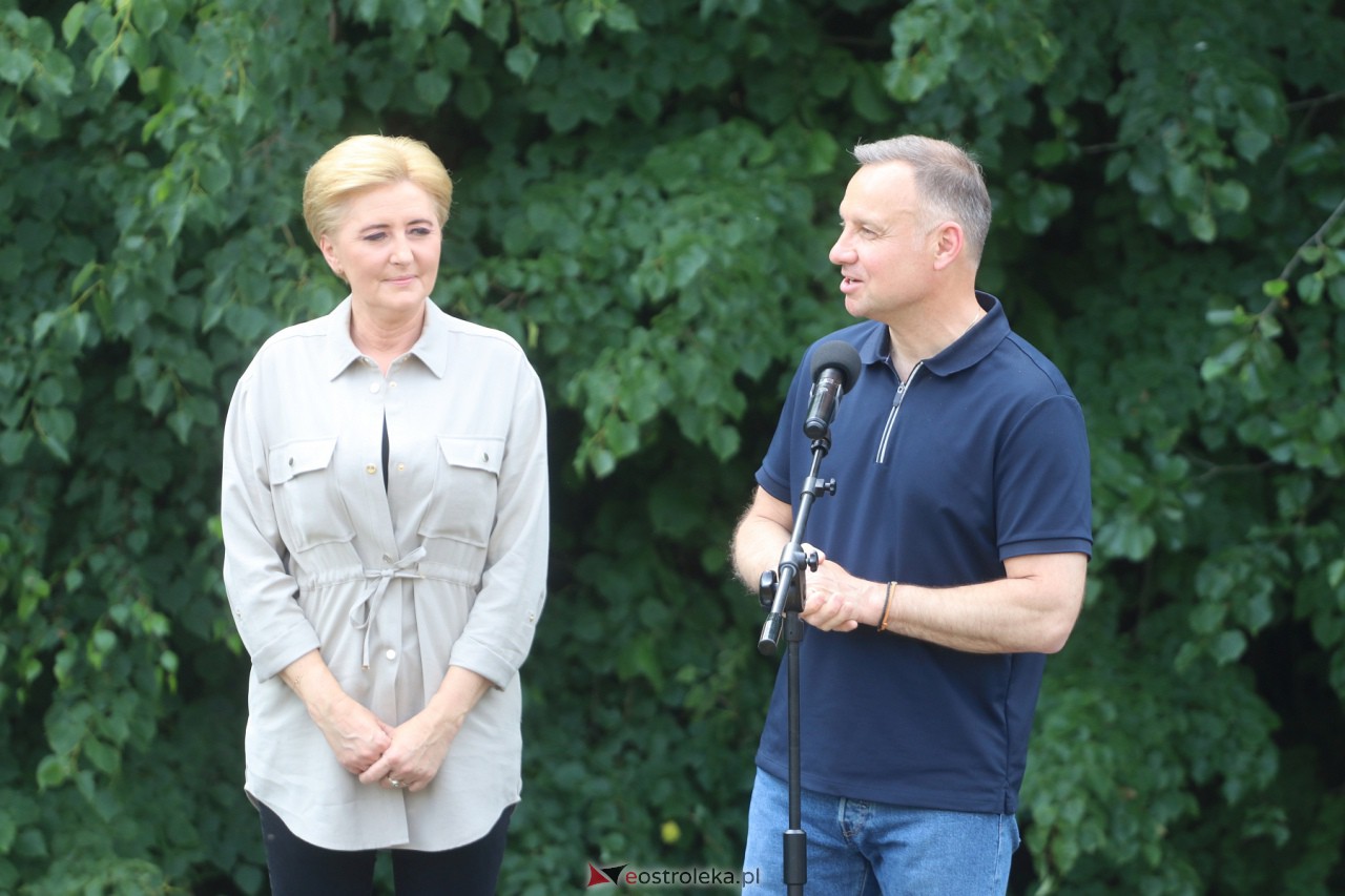 Andrzej Duda w gminie Goworowo [20.06.2023] - zdjęcie #12 - eOstroleka.pl