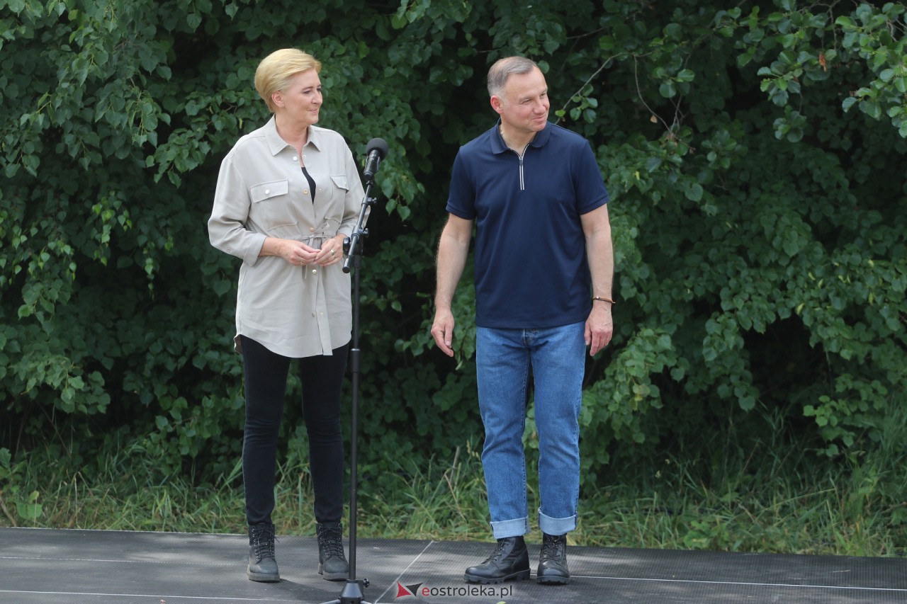 Andrzej Duda w gminie Goworowo [20.06.2023] - zdjęcie #9 - eOstroleka.pl