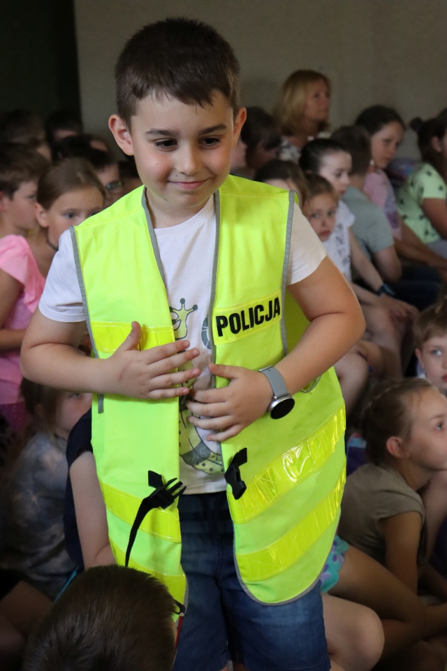 Bezpieczne wakacje z Szkole Podstawowej nr 10 - zdjęcie #24 - eOstroleka.pl