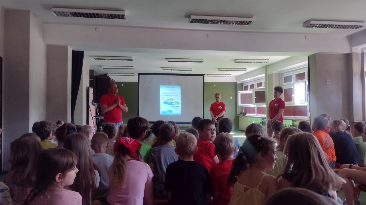 Bezpieczne wakacje z Szkole Podstawowej nr 10 - zdjęcie #6 - eOstroleka.pl