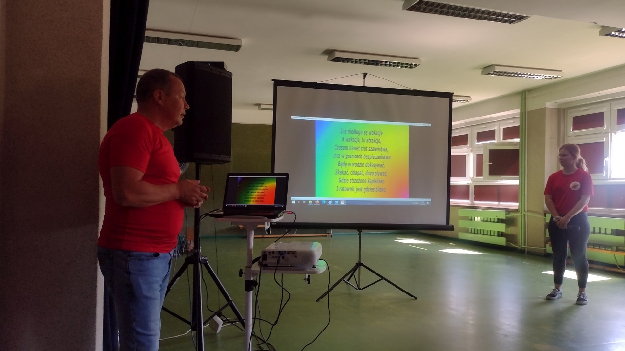 Bezpieczne wakacje z Szkole Podstawowej nr 10 - zdjęcie #1 - eOstroleka.pl
