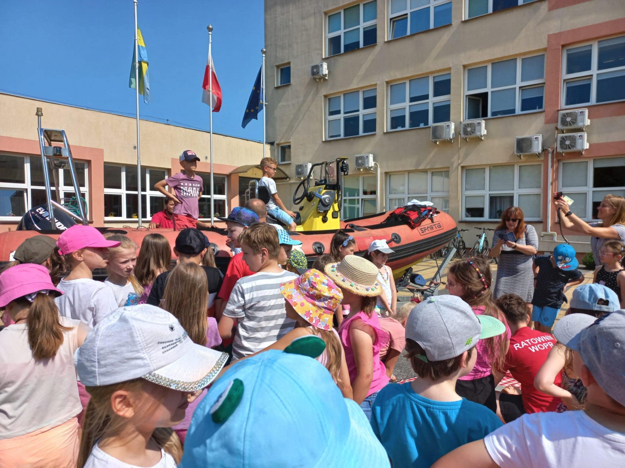 Akcja “Bezpieczne Lato” w ostrołęckiej piątce [21.06.2023] - zdjęcie #23 - eOstroleka.pl