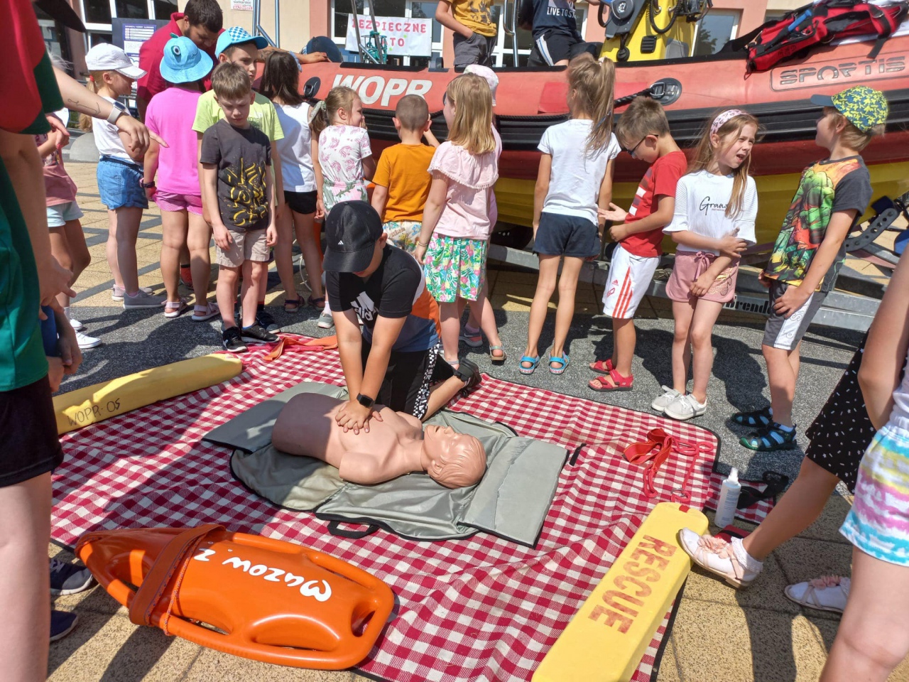 Akcja “Bezpieczne Lato” w ostrołęckiej piątce [21.06.2023] - zdjęcie #17 - eOstroleka.pl