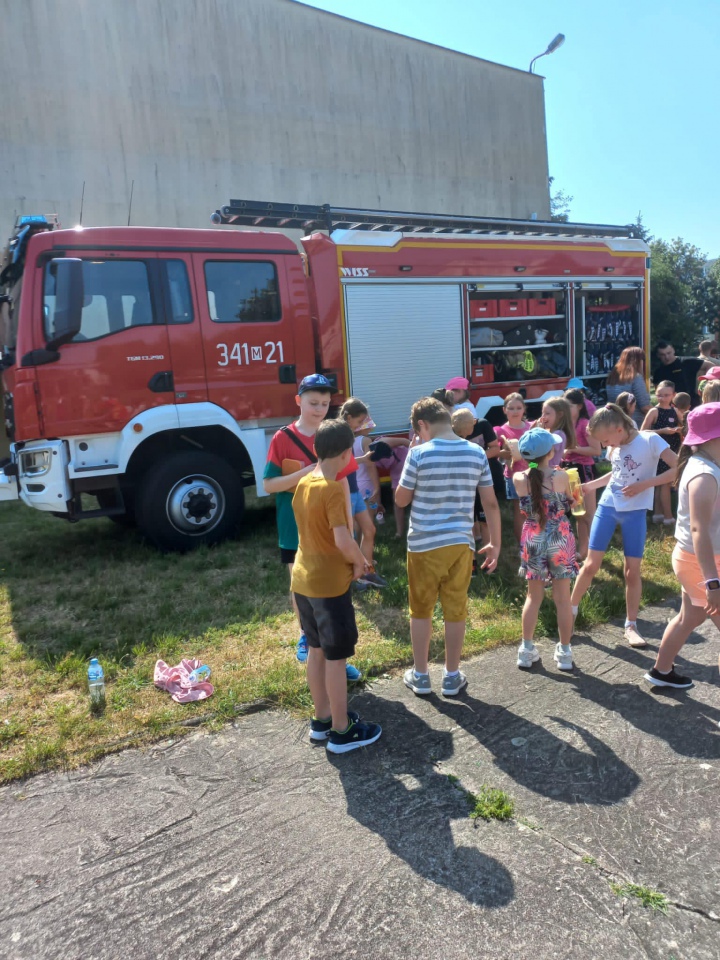 Akcja “Bezpieczne Lato” w ostrołęckiej piątce [21.06.2023] - zdjęcie #15 - eOstroleka.pl