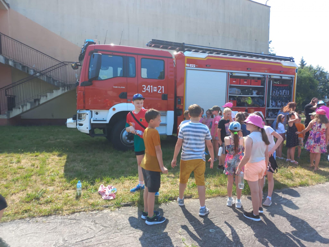 Akcja “Bezpieczne Lato” w ostrołęckiej piątce [21.06.2023] - zdjęcie #1 - eOstroleka.pl