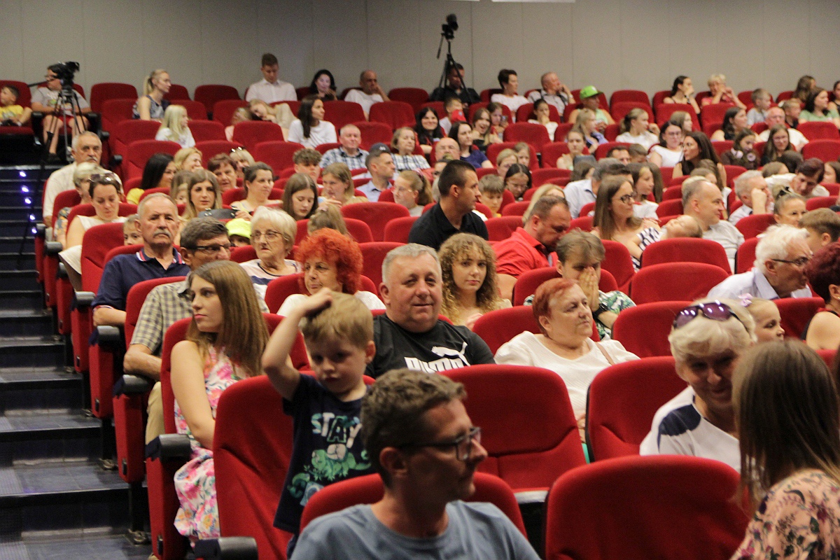 Muzyczno-taneczna podróż z zespołem DE-EM [22.06.2023] - zdjęcie #587 - eOstroleka.pl