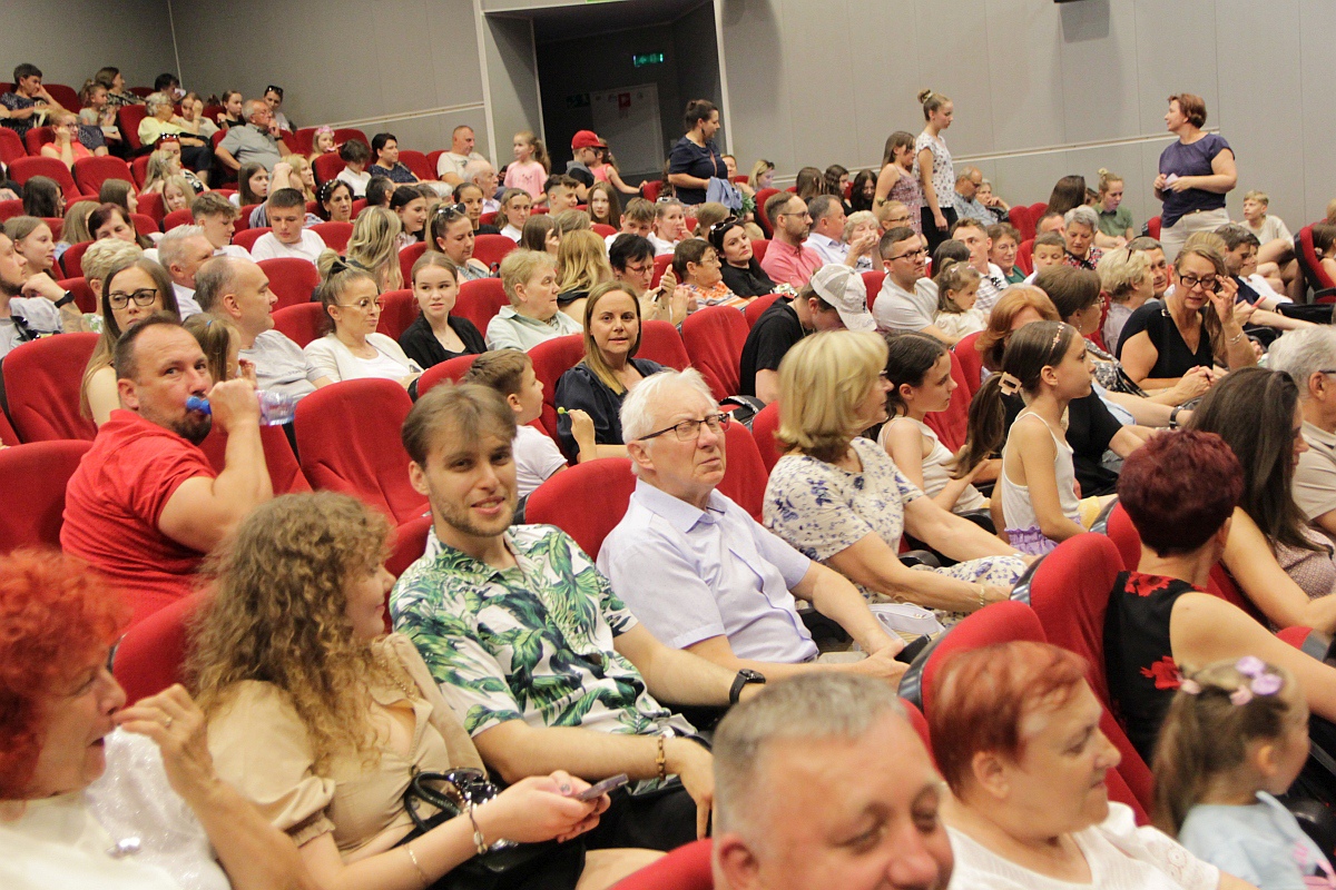 Muzyczno-taneczna podróż z zespołem DE-EM [22.06.2023] - zdjęcie #578 - eOstroleka.pl