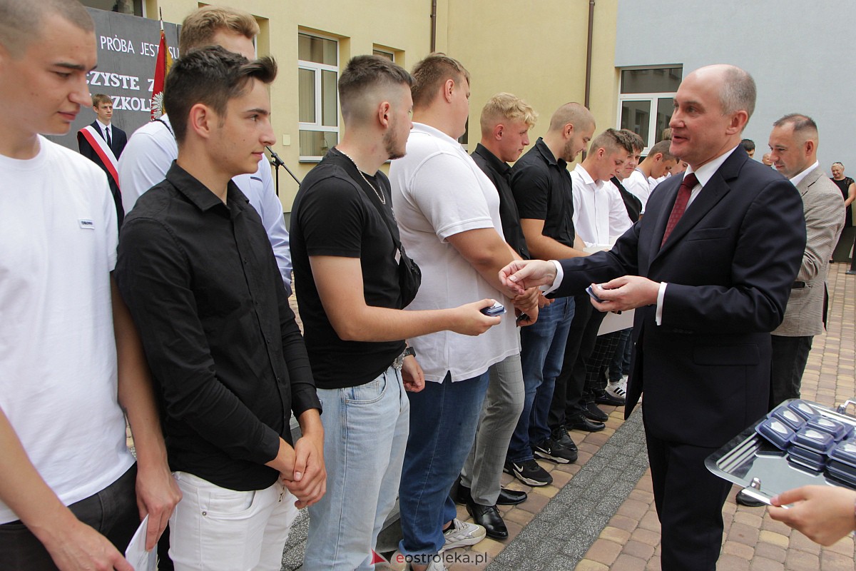 Zakończenie roku szkolnego 2022/23 w Ostrołęce [23.06.2023] - zdjęcie #50 - eOstroleka.pl