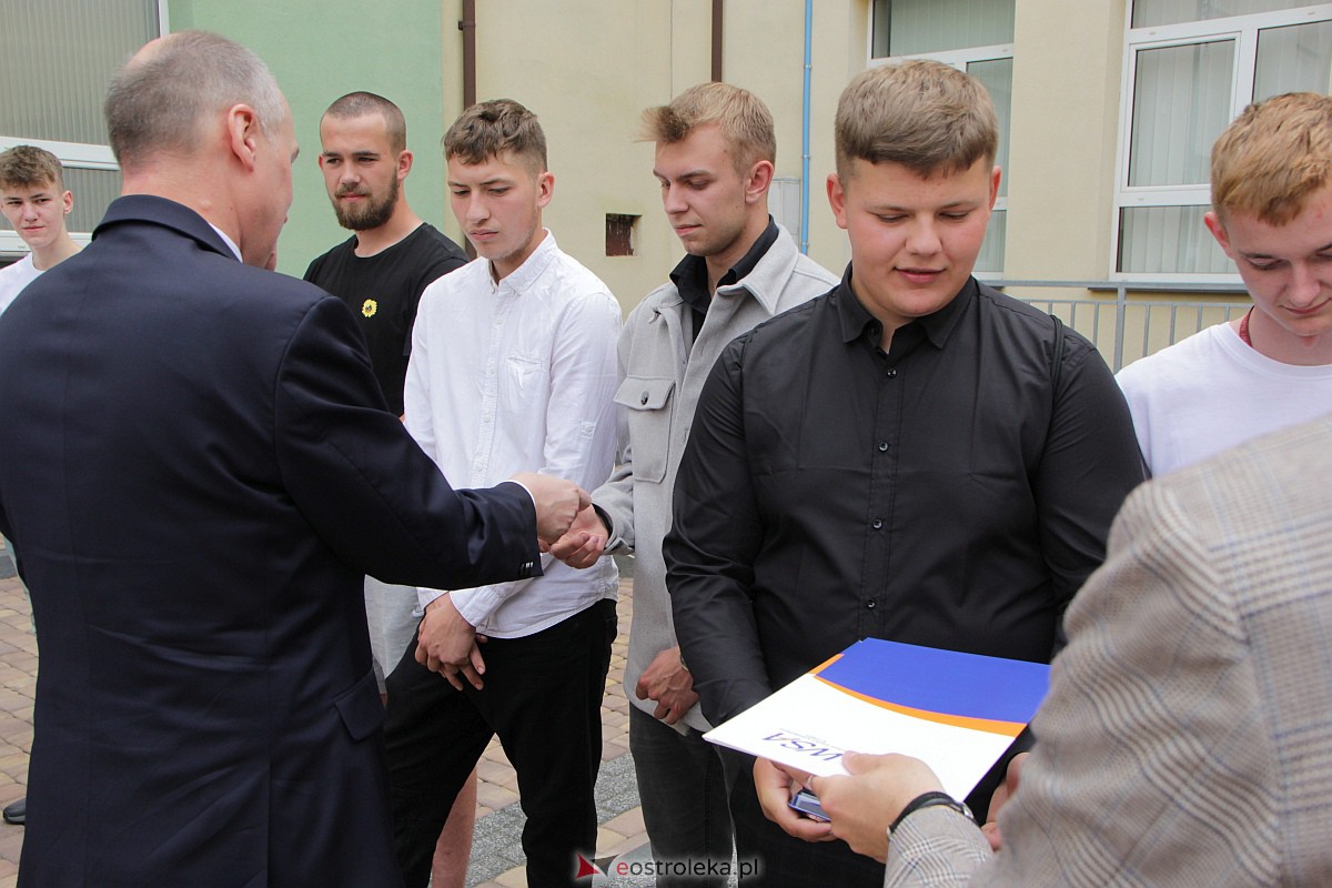 Zakończenie roku szkolnego 2022/23 w Ostrołęce [23.06.2023] - zdjęcie #42 - eOstroleka.pl