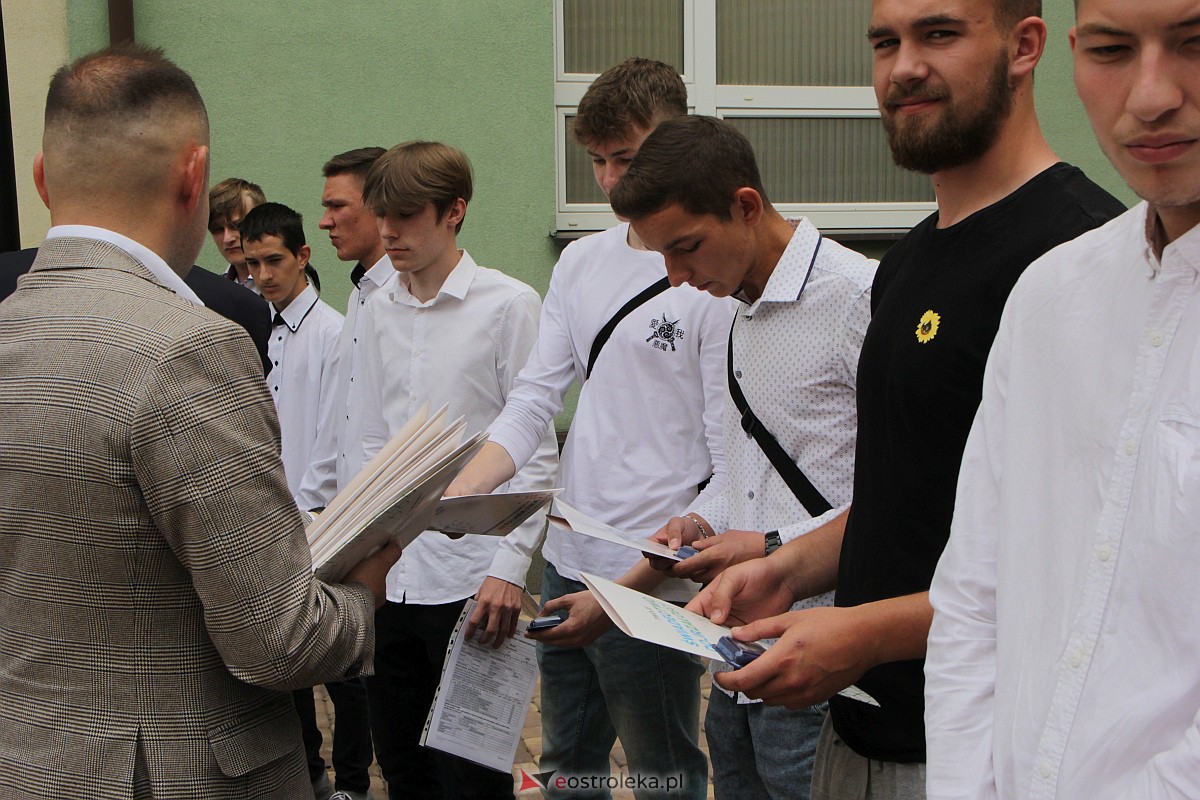 Zakończenie roku szkolnego 2022/23 w Ostrołęce [23.06.2023] - zdjęcie #37 - eOstroleka.pl
