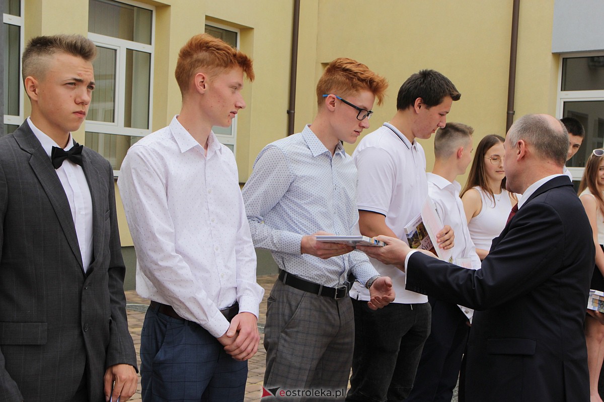 Zakończenie roku szkolnego 2022/23 w Ostrołęce [23.06.2023] - zdjęcie #26 - eOstroleka.pl