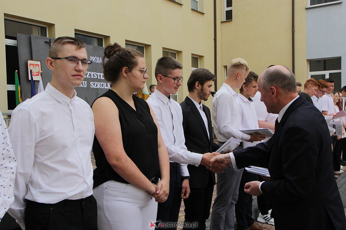 Zakończenie roku szkolnego 2022/23 w Ostrołęce [23.06.2023] - zdjęcie #17 - eOstroleka.pl