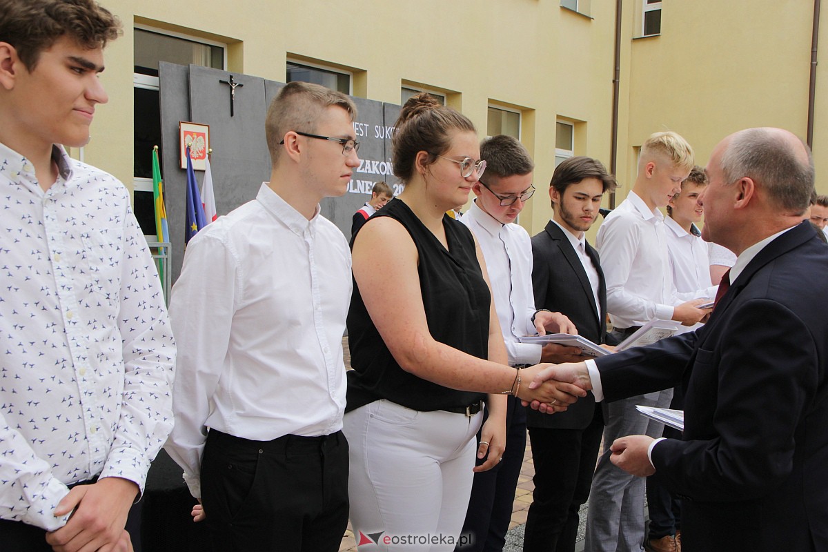 Zakończenie roku szkolnego 2022/23 w Ostrołęce [23.06.2023] - zdjęcie #15 - eOstroleka.pl