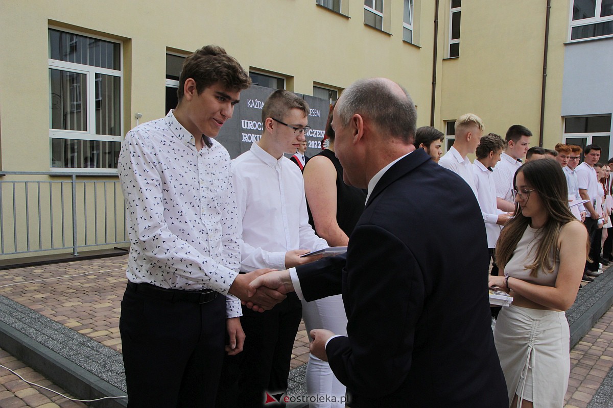 Zakończenie roku szkolnego 2022/23 w Ostrołęce [23.06.2023] - zdjęcie #12 - eOstroleka.pl