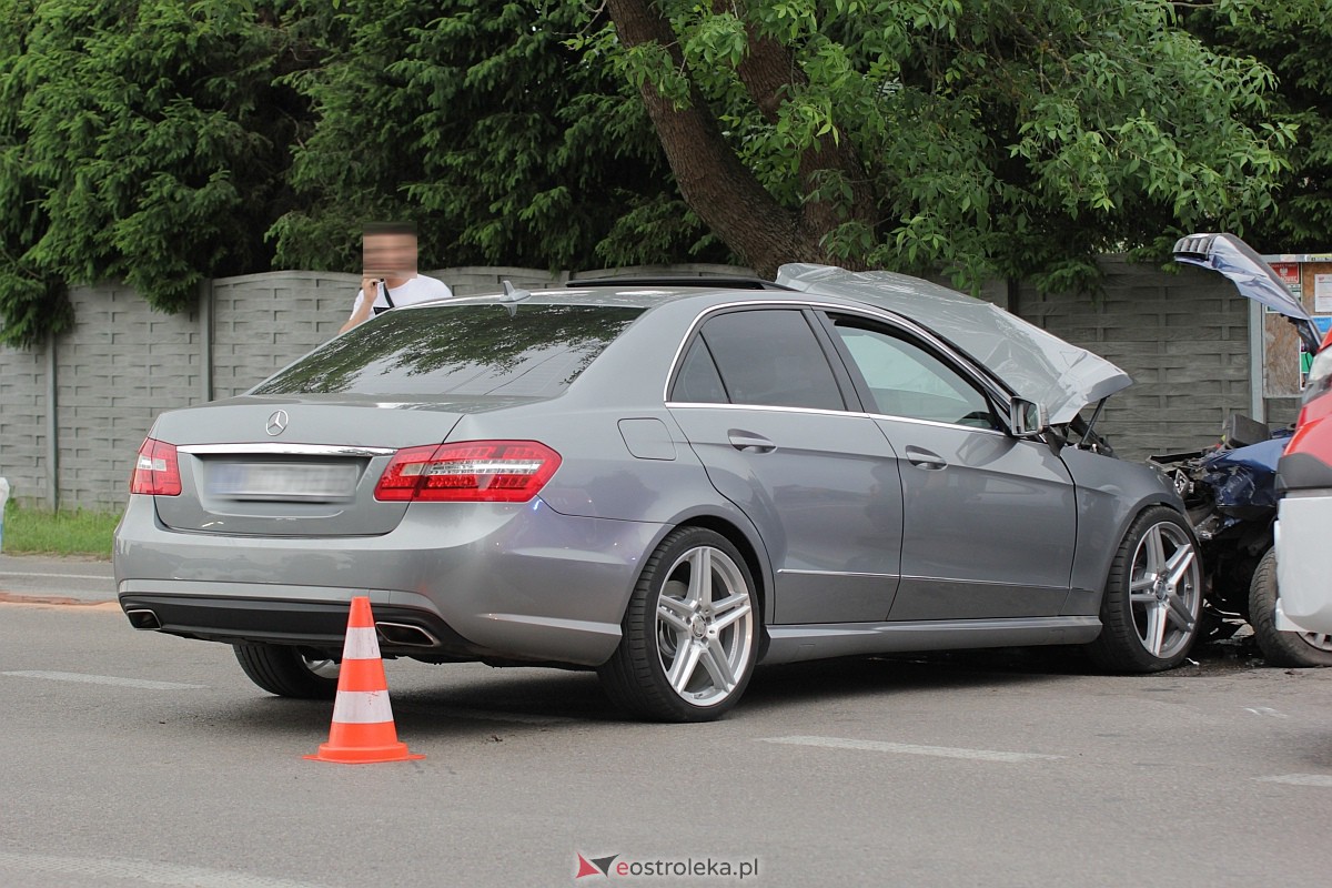 Wypadek w Czarnowcu [23.06.2023] - zdjęcie #4 - eOstroleka.pl