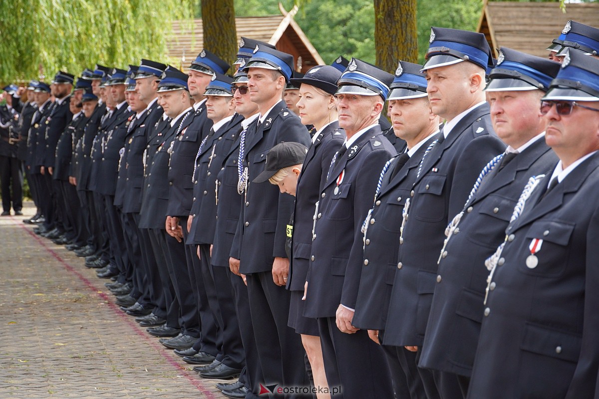 100-lecie OSP Brodowe Łąki. Jednostka otrzymała sztandar [24.06.2023] - zdjęcie #102 - eOstroleka.pl
