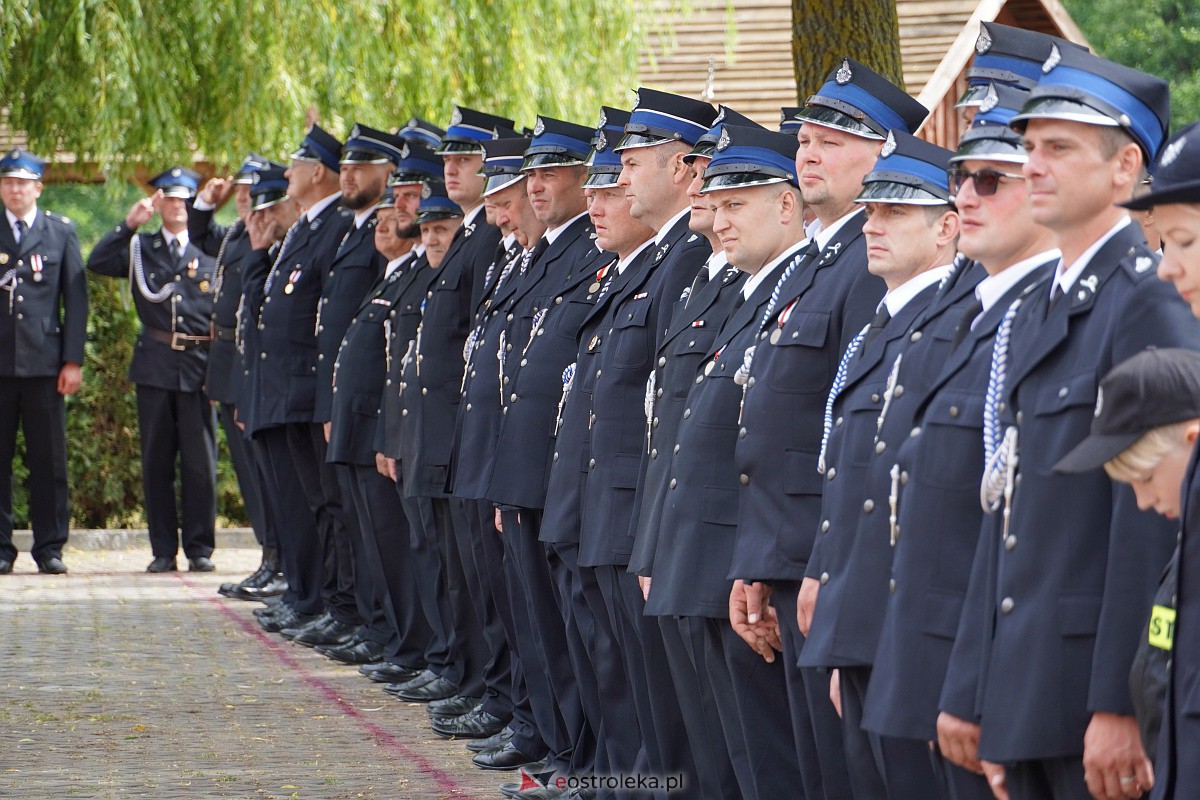 100-lecie OSP Brodowe Łąki. Jednostka otrzymała sztandar [24.06.2023] - zdjęcie #101 - eOstroleka.pl