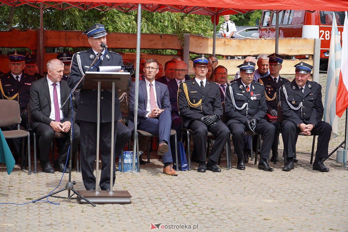 100-lecie OSP Brodowe Łąki. Jednostka otrzymała sztandar [24.06.2023] - zdjęcie #92 - eOstroleka.pl