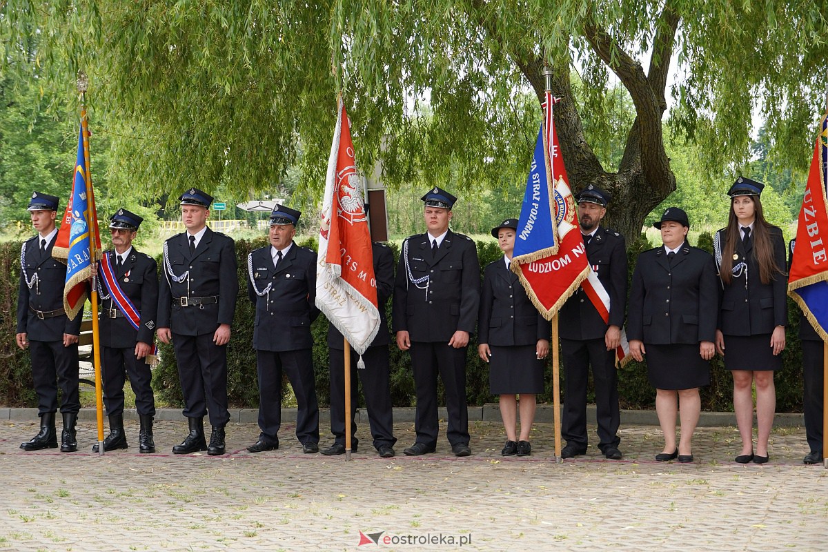 100-lecie OSP Brodowe Łąki. Jednostka otrzymała sztandar [24.06.2023] - zdjęcie #90 - eOstroleka.pl