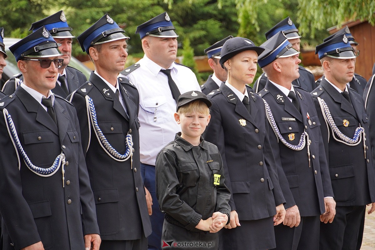 100-lecie OSP Brodowe Łąki. Jednostka otrzymała sztandar [24.06.2023] - zdjęcie #80 - eOstroleka.pl