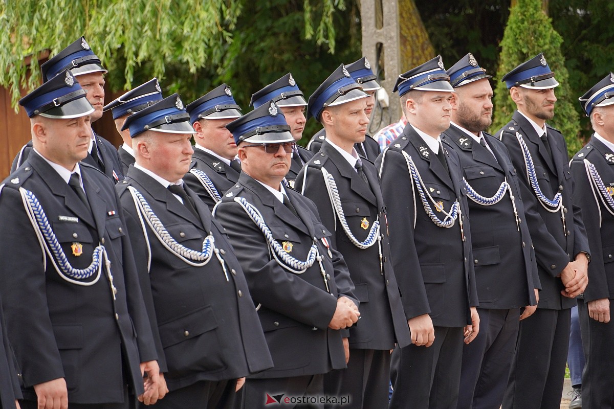 100-lecie OSP Brodowe Łąki. Jednostka otrzymała sztandar [24.06.2023] - zdjęcie #79 - eOstroleka.pl