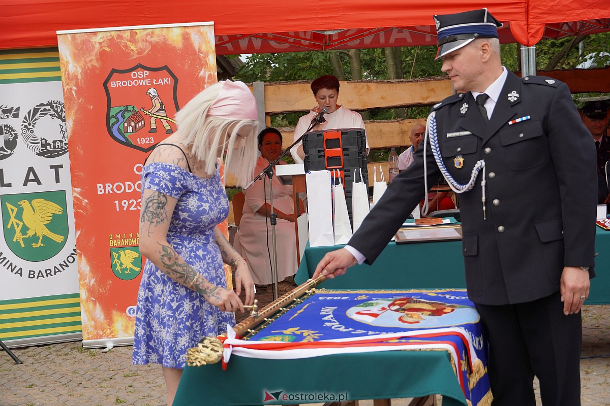 100-lecie OSP Brodowe Łąki. Jednostka otrzymała sztandar [24.06.2023] - zdjęcie #70 - eOstroleka.pl