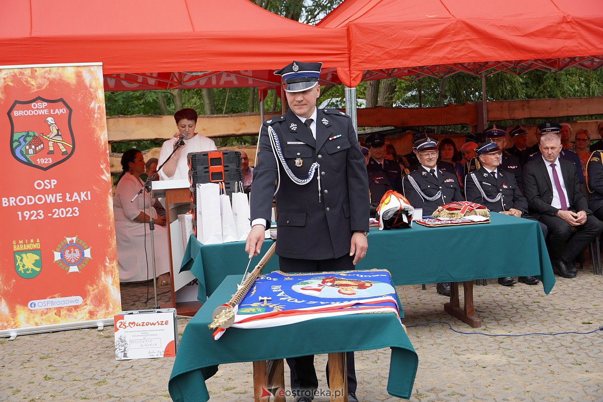 100-lecie OSP Brodowe Łąki. Jednostka otrzymała sztandar [24.06.2023] - zdjęcie #53 - eOstroleka.pl