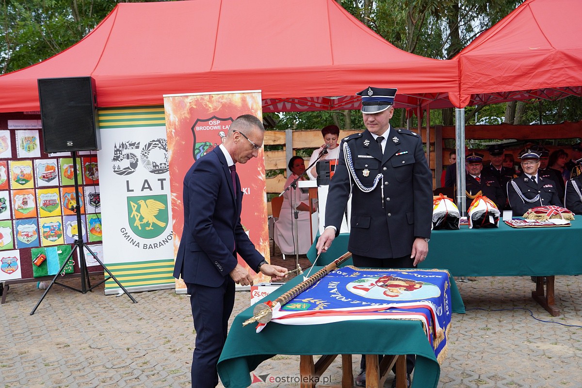 100-lecie OSP Brodowe Łąki. Jednostka otrzymała sztandar [24.06.2023] - zdjęcie #51 - eOstroleka.pl