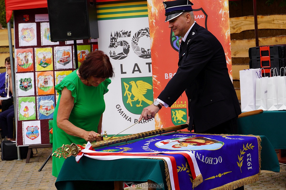 100-lecie OSP Brodowe Łąki. Jednostka otrzymała sztandar [24.06.2023] - zdjęcie #44 - eOstroleka.pl