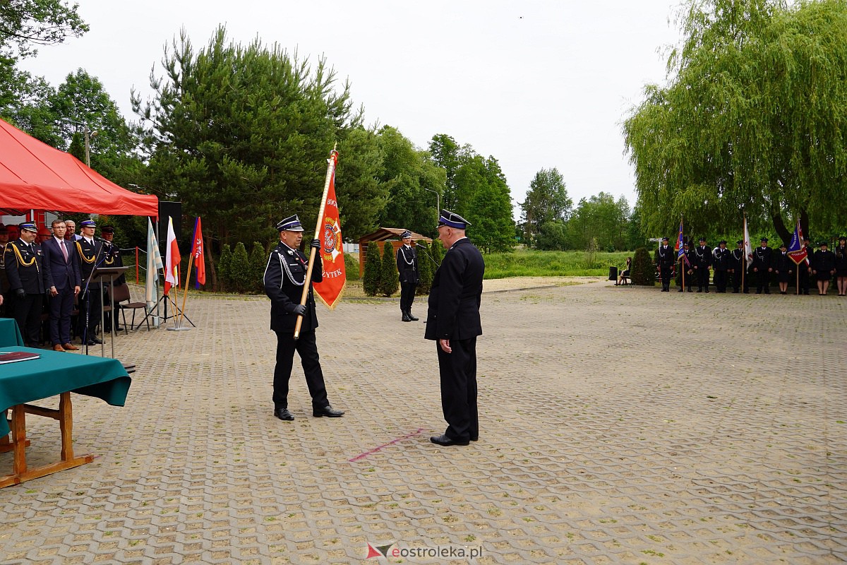 100-lecie OSP Brodowe Łąki. Jednostka otrzymała sztandar [24.06.2023] - zdjęcie #38 - eOstroleka.pl
