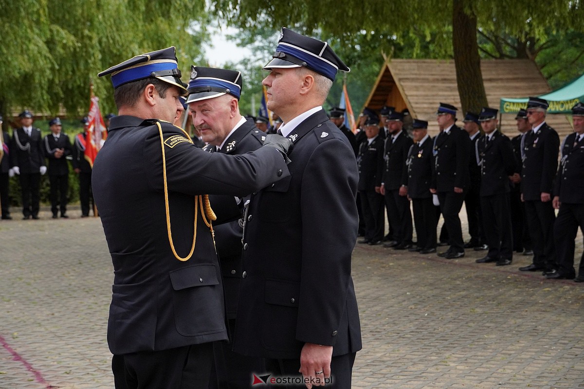 100-lecie OSP Brodowe Łąki. Jednostka otrzymała sztandar [24.06.2023] - zdjęcie #2 - eOstroleka.pl