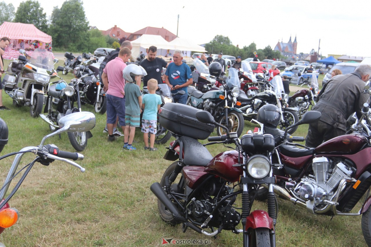 Zlot Oldtimerów w Rzekuniu [25.06.2023] - zdjęcie #67 - eOstroleka.pl
