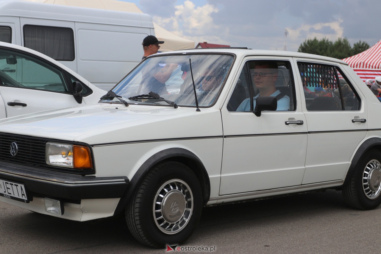 Zlot Oldtimerów w Rzekuniu [25.06.2023] - zdjęcie #16 - eOstroleka.pl